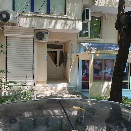 Апартамент Попович В Центъра На Града Apartment *