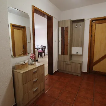 Apartment Апартамент Попович В Центъра На Града